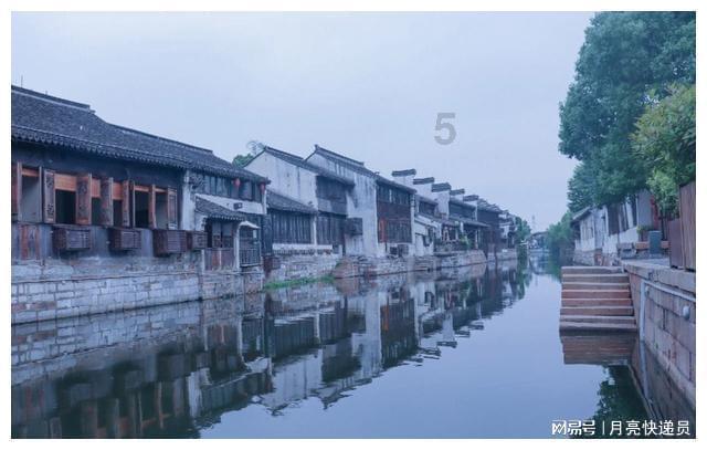 武汉110千伏黄龙变电站顺利投产送电